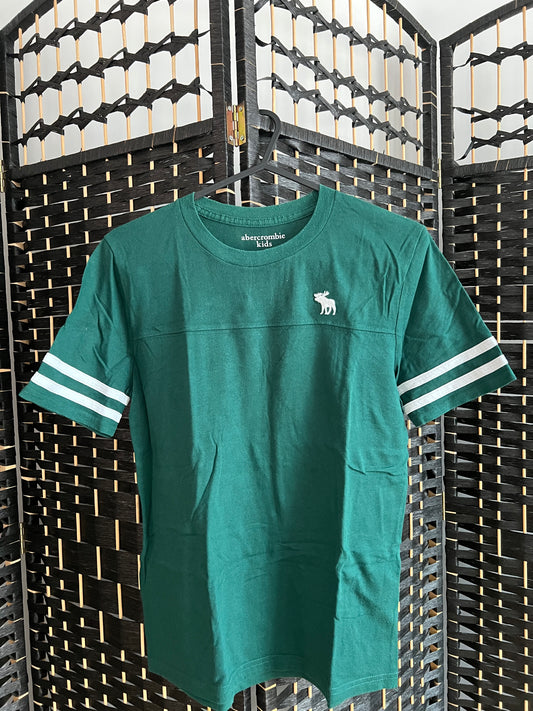 Abercrombie Green T-shirt Used once Boys 10-12 y/o