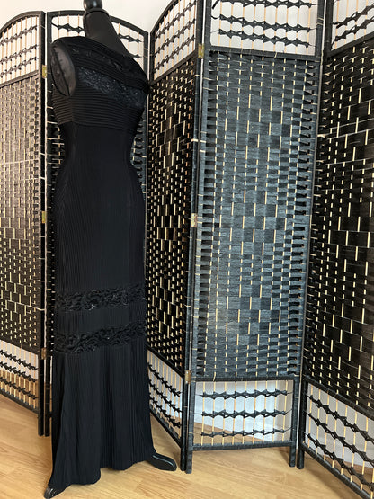 Andrew Marc Long Black Cotton Pleated Dress High Quality Used Once Size S/M/One Size Stretchable