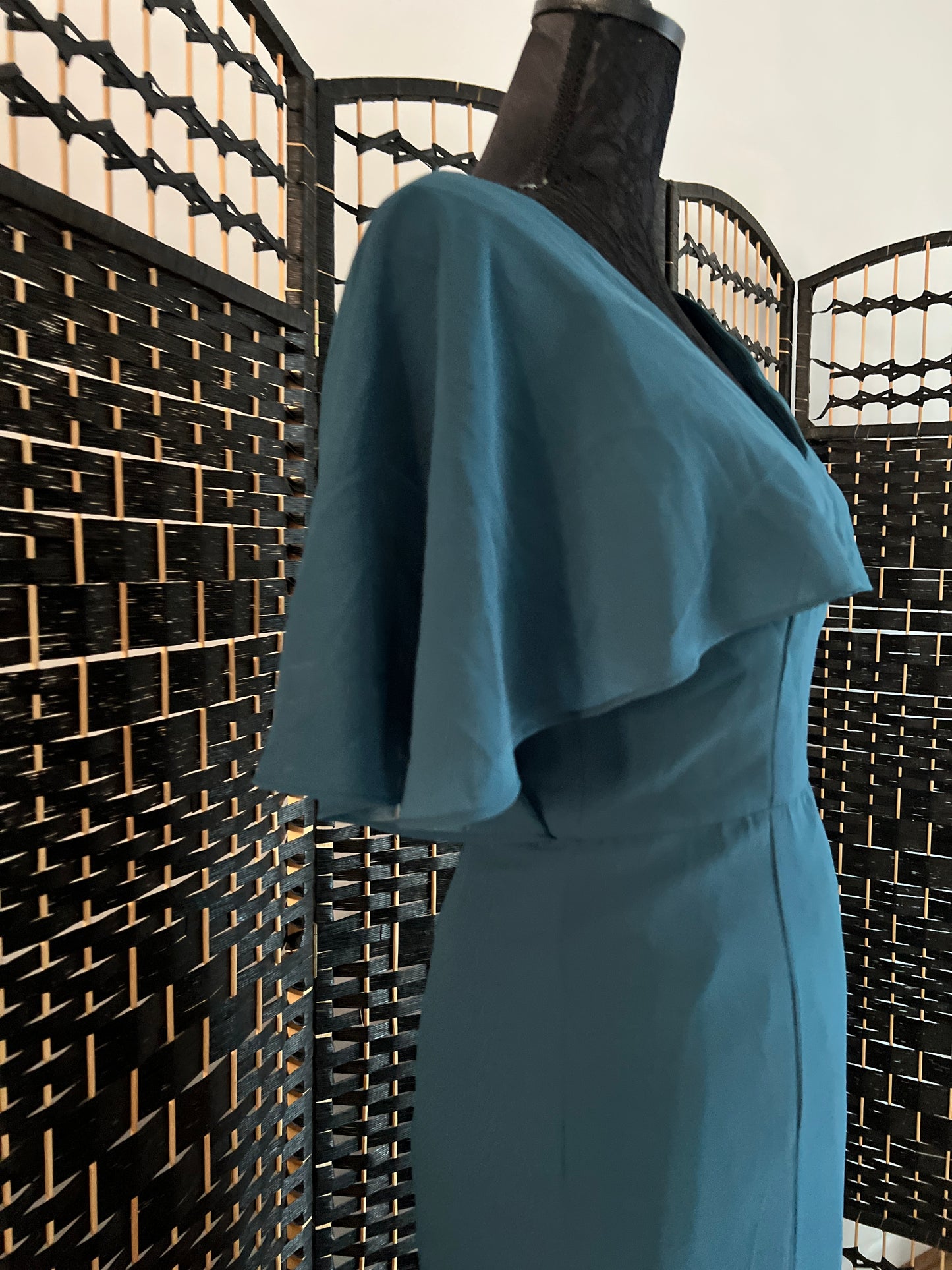 Chi-Chi London Teal Long Evening Dress New without tag S/M