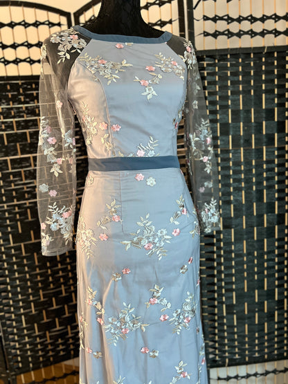 Chi-chi London Dusty Blue Occasion Long Dress/ Long Sleeve Dainty Floral Detail Pre-owned Size XS/S