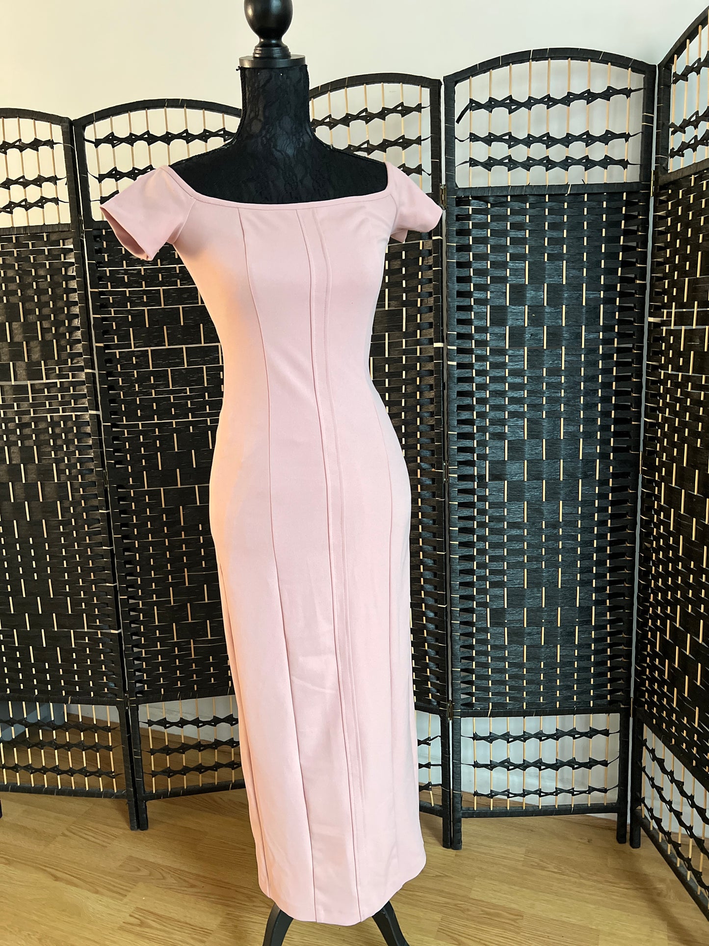 ZARA Pale Pink Midi party dress, cold shoulder, New with tag, Size XS