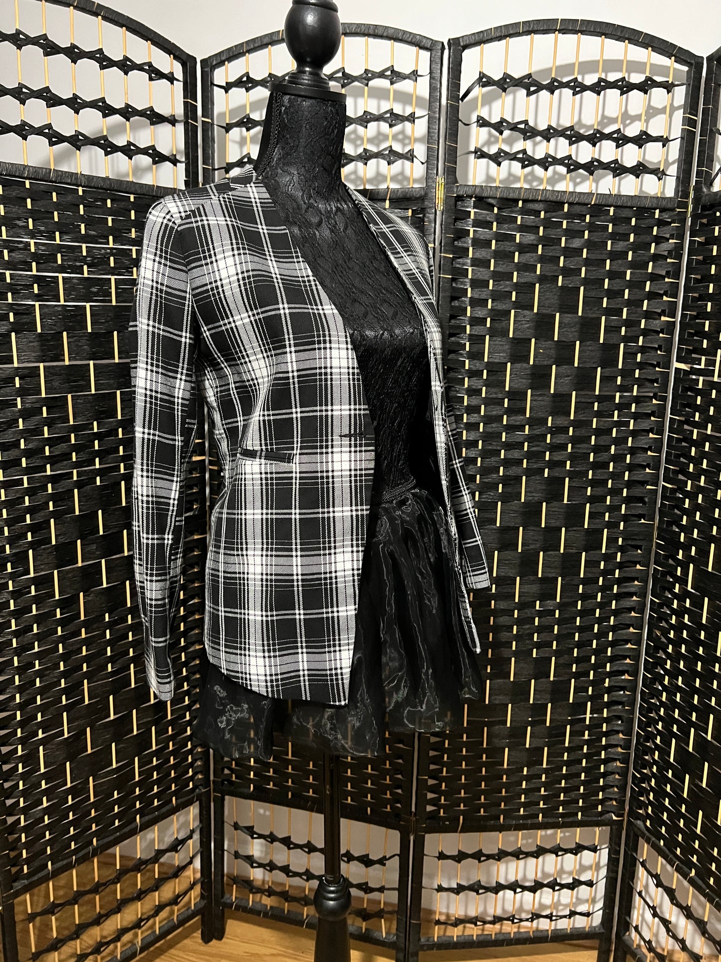 River Island Black/White Checkered Blazer Used once Size XS