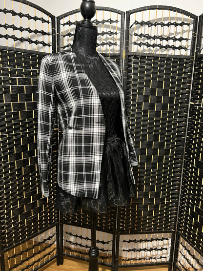 River Island Black/White Checkered Blazer Used once Size XS