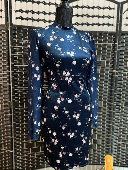 H&M Divided Velvet Blue Floral Dress Used once Size XS/S