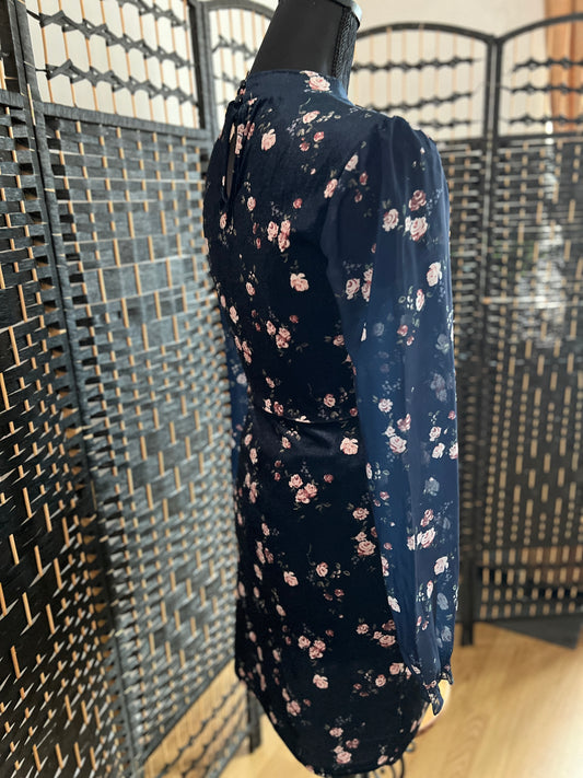 H&M Divided Velvet Blue Floral Dress Used once Size XS/S