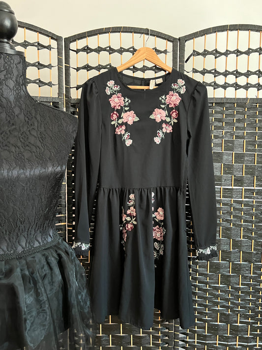 H&M Divided Black Floral Dress New without tag Size S