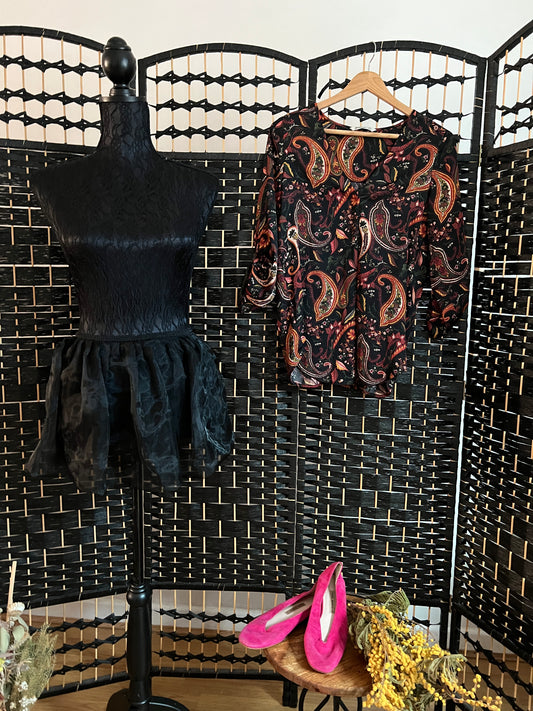Stradivarius Dark Pattern Blouse Pre-owned Size M